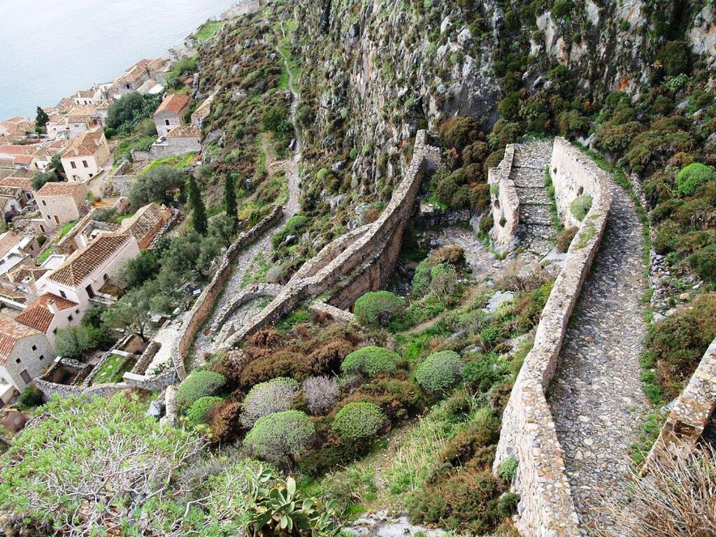 Liotrivi Historical Mansion And Boutique Hotel Monemvasia Exterior photo